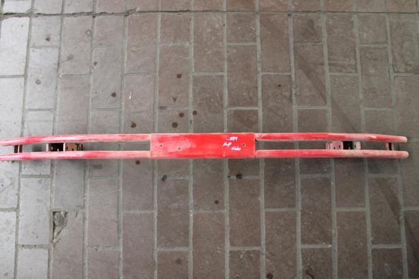 Foto: VERSTÄRKUNG HINTEN eines Suzuki Swift 1.3