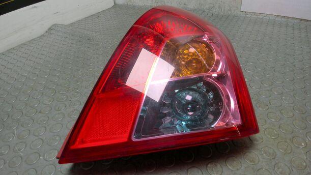 Foto: HECKLEUCHTE / RÜCKLICHT RECHTS eines Suzuki Swift 1.3