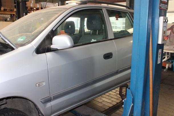 Foto: TÜR VORN LINKS eines Mitsubishi Space Star 1.3