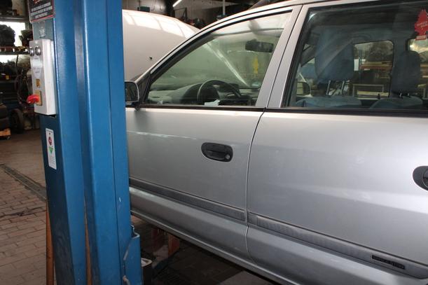 Foto: TÜR VORN LINKS eines Mitsubishi Space Star 1.3