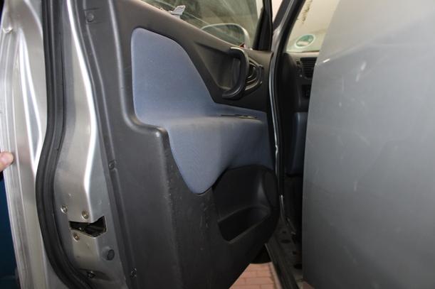 Foto: TÜR VORN LINKS eines Mitsubishi Space Star 1.3
