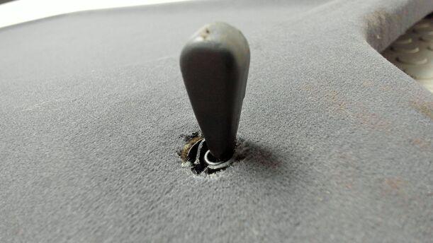 Foto: HUTABLAGE ( 2/3 TÜRER ) eines Suzuki Swift 1.3