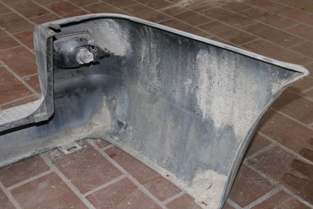 Foto: STOSSFÄNGER / STOßSTANGE HINTEN eines VW Transporter T4 TDI