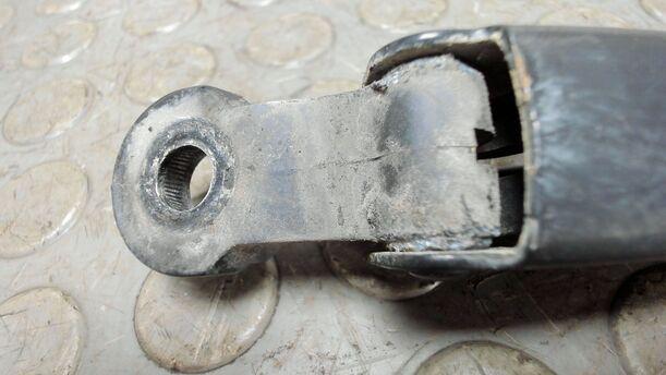 Foto: SCHEIBENWISCHERARM HINTEN eines VW Transporter T4 TDI