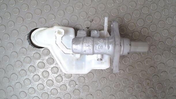 Foto: HAUPTBREMSZYLINDER eines Ford Fiesta 1.3