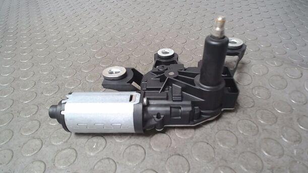 Foto: SCHEIBENWISCHERMOTOR HINTEN eines Ford Fiesta 1.3