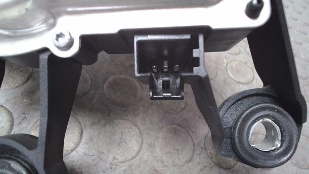 Foto: SCHEIBENWISCHERMOTOR HINTEN eines Ford Fiesta 1.3