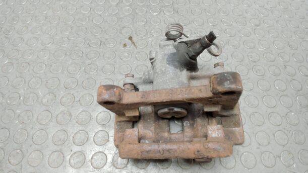 Foto: BREMSSATTEL HINTEN RECHTS eines VW Transporter T4 TDI
