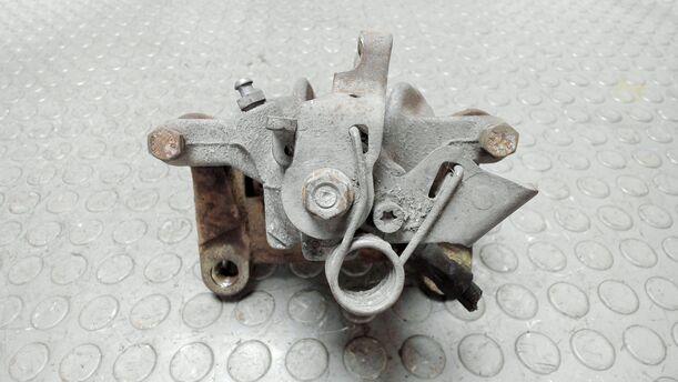 Foto: BREMSSATTEL HINTEN RECHTS eines VW Transporter T4 TDI