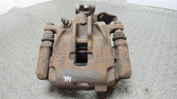 Foto: BREMSSATTEL HINTEN LINKS eines VW Transporter T4 TDI