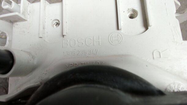 Foto: SCHEINWERFER RECHTS eines Lada Lada 111 16V