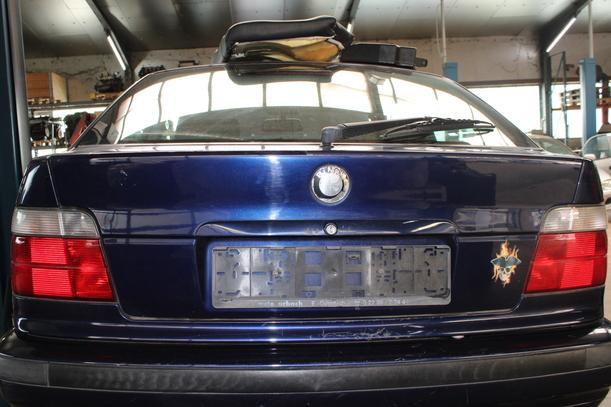 Foto: HECKKLAPPE/ HECKDECKEL ( COMPACT ) eines BMW 316i compact