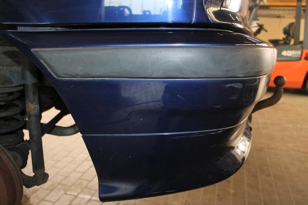 Foto: STOSSFÄNGER/ STOßSTANGE HINTEN ( COMPACT ) eines BMW 316i compact