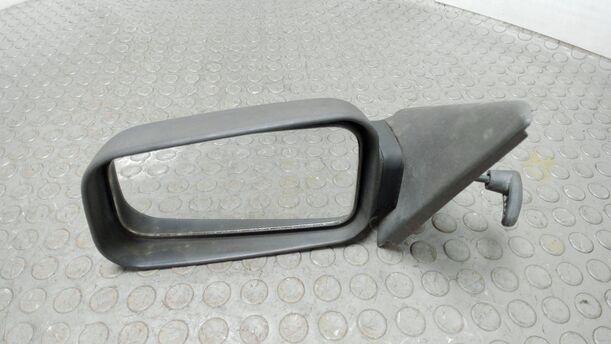 Foto: AUSSENSPIEGEL LINKS MECHANISCH eines Lada Lada 111 16V