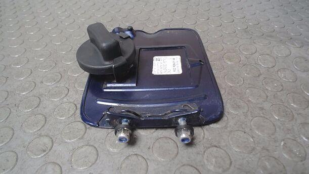 Foto: TANKKLAPPE/ TANKDECKEL ( COMPACT ) eines BMW 316i compact