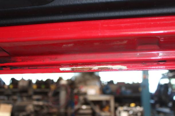 Foto: TÜR VORNE RECHTS ( 2/3 TÜRER ) eines VW Golf 1.6