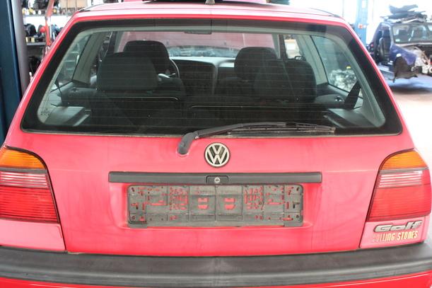 Foto: HECKKLAPPE / HECKDECKEL eines VW Golf 1.6