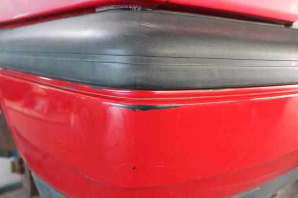 Foto: STOSSFÄNGER / STOßSTANGE HINTEN eines VW Golf 1.6