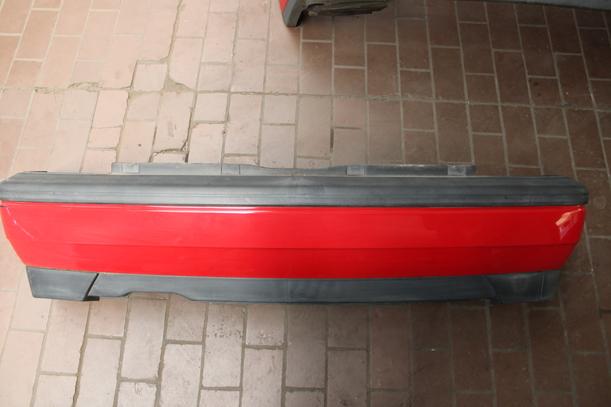 Foto: STOSSFÄNGER / STOßSTANGE HINTEN eines VW Golf 1.6