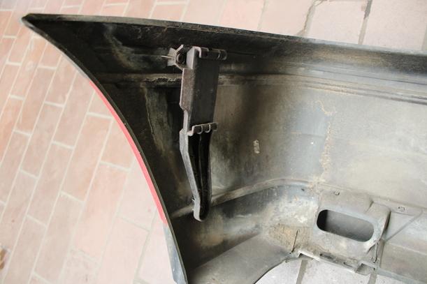 Foto: STOSSFÄNGER / STOßSTANGE HINTEN eines VW Golf 1.6