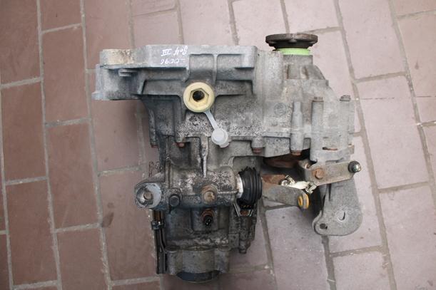 Foto: SCHALTGETRIEBE 5 GANG ( CHV ) eines VW Golf 1.6