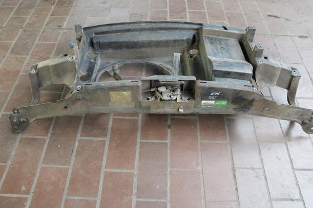Foto: SCHLOSSTRÄGER eines VW Golf 1.6