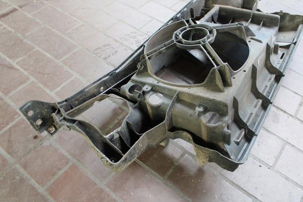 Foto: SCHLOSSTRÄGER eines VW Golf 1.6