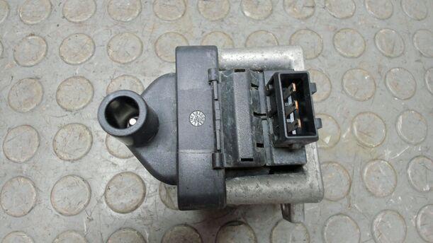 Foto: ZÜNDSPULE eines VW Golf 1.6