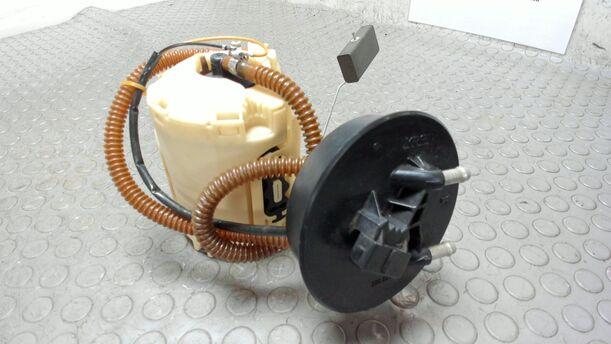 Foto: KRAFTSTOFFPUMPE eines VW Golf 1.6
