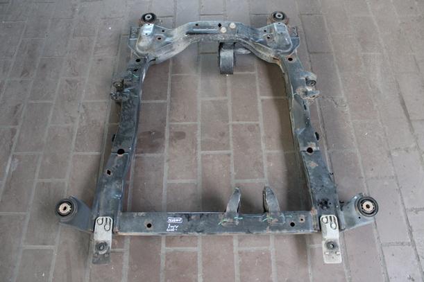 Foto: VORDERACHSE eines Opel Astra 2.0 CDTI DPF