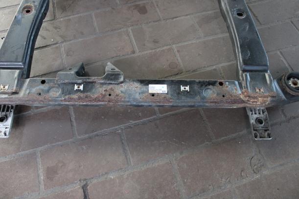 Foto: VORDERACHSE eines Opel Astra 2.0 CDTI DPF