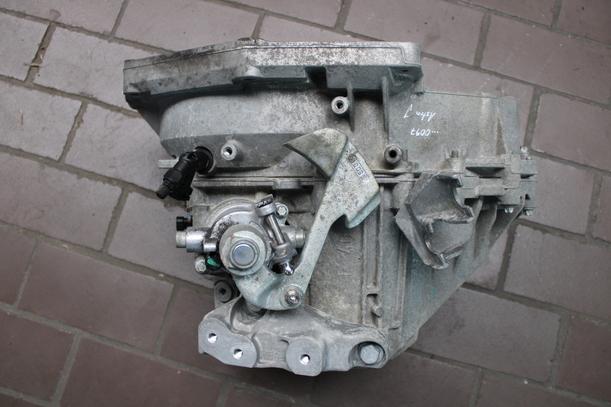 Foto: SCHALTGETRIEBE 6 GANG ( F40 MYJ ) eines Opel Astra 2.0 CDTI DPF