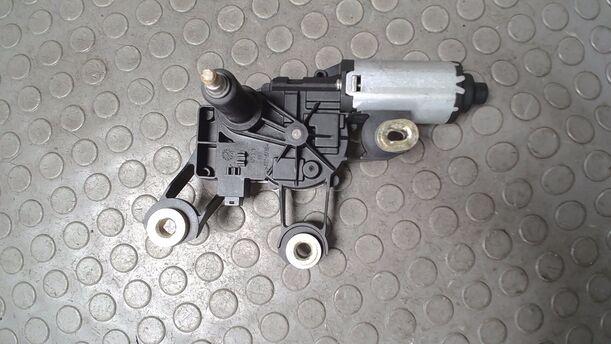 Foto: SCHEIBENWISCHERMOTOR HINTEN eines Ford Fiesta 1.6