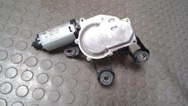 Foto: SCHEIBENWISCHERMOTOR HINTEN eines Ford Fiesta 1.6