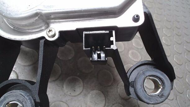 Foto: SCHEIBENWISCHERMOTOR HINTEN eines Ford Fiesta 1.6