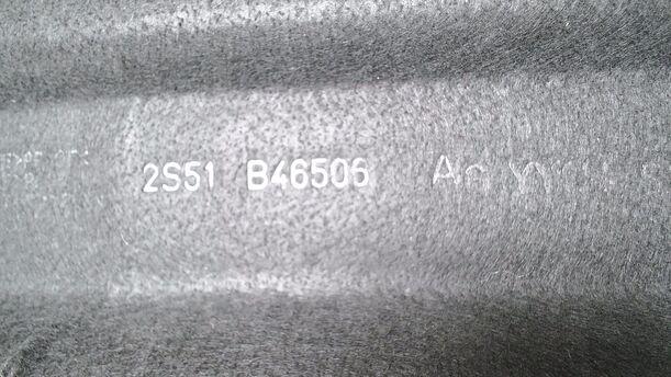 Foto: HUTABLAGE eines Ford Fiesta 1.6 XL