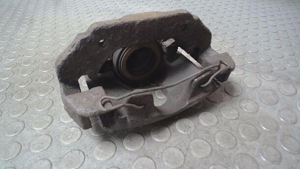 Foto: BREMSSATTEL VORN RECHTS eines Ford Fiesta 1.6 XL