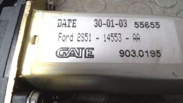Foto: FENSTERHEBERMOTOR RECHTS ( 2/3 TÜRER ) eines Ford Fiesta 1.6 XL