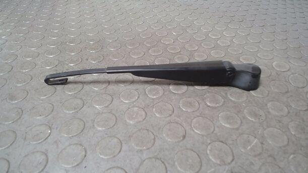 Foto: SCHEIBENWISCHERARM HINTEN eines Ford Fiesta 1.6 XL