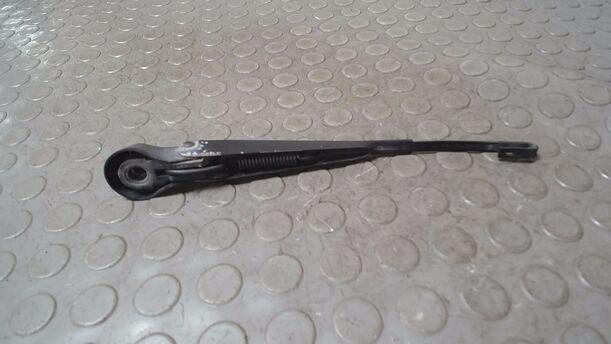 Foto: SCHEIBENWISCHERARM HINTEN eines Ford Fiesta 1.6 XL