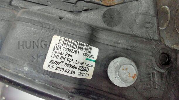 Foto: AUSSENSPIEGEL RECHTS ELEKTRISCH VERSTELLBAR ( 4/5 TÜRER ) eines Opel Astra 2.0 CDTI DPF XL