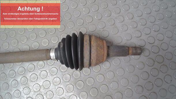 Foto: ANTRIEBSWELLE LINKS ( SCHALTGETRIEBE ) eines Ford Fiesta 1.6 XL