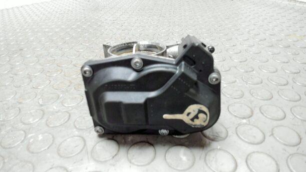 Foto: DROSSELKLAPPENSTUTZEN eines Opel Astra 2.0 CDTI DPF XL