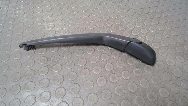 Foto: SCHEIBENWISCHERARM HINTEN eines Mitsubishi Space Star 1.0 XL