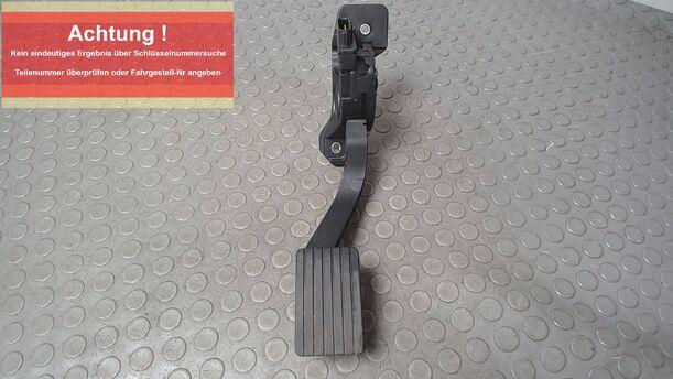 Foto: GASPEDAL ( SCHALTGETRIEBE ) eines Mitsubishi Space Star 1.0 XL