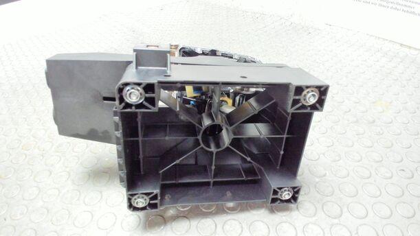 Foto: SCHALTUNG / SCHALTHEBEL / SCHALTKNAUF eines Opel Astra 2.0 CDTI DPF XL