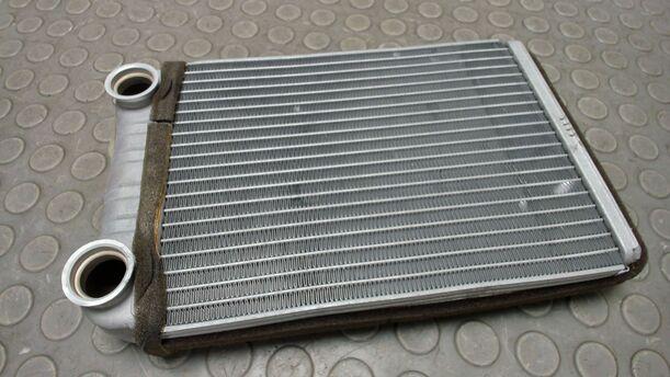 Foto: WÄRMETAUSCHER eines Opel Astra 2.0 CDTI DPF XL