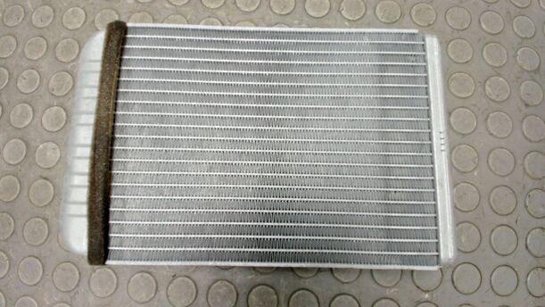 Foto: WÄRMETAUSCHER eines Opel Astra 2.0 CDTI DPF XL