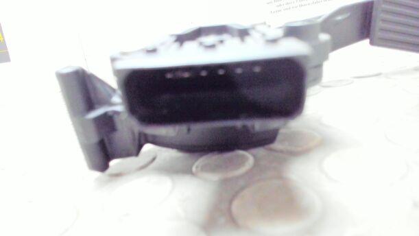 Foto: GASPEDAL ( DIESEL / SCHALTGETRIEBE ) eines Opel Astra 2.0 CDTI DPF XL