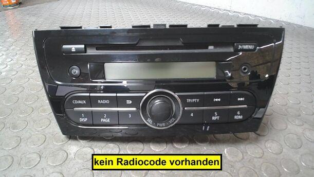 Foto: RADIO ( OHNE RADIOCODE ) eines Mitsubishi Space Star 1.0 XL